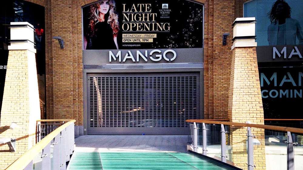 انواع کرکره برقی پانچ دار